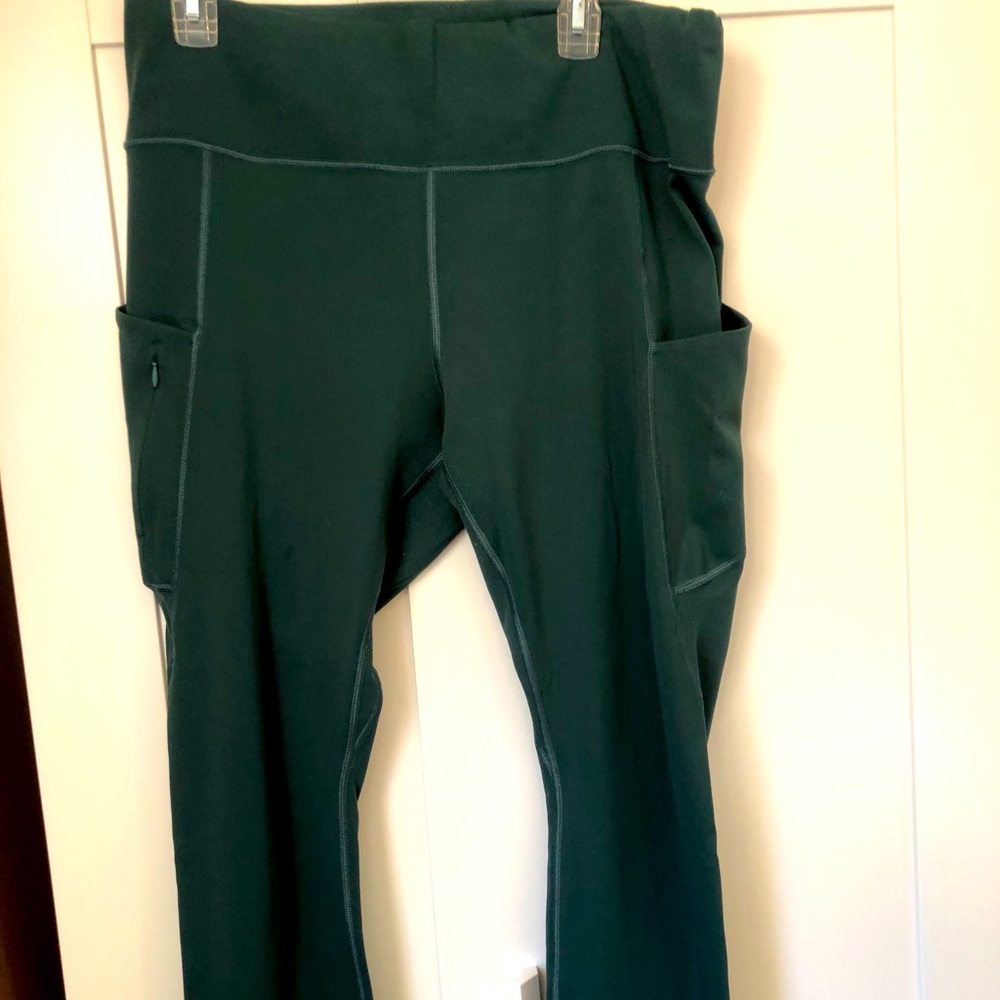 Athleta Up for Anything 7/8 Leggings